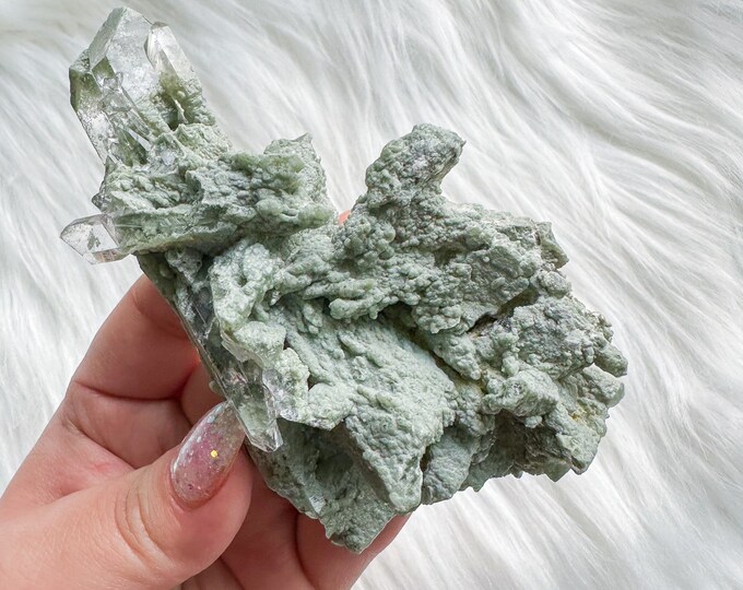 chlorite quartz mineral specimen | premium crystal cluster | crystal healing home decoration | healing crystal | crystal decoration