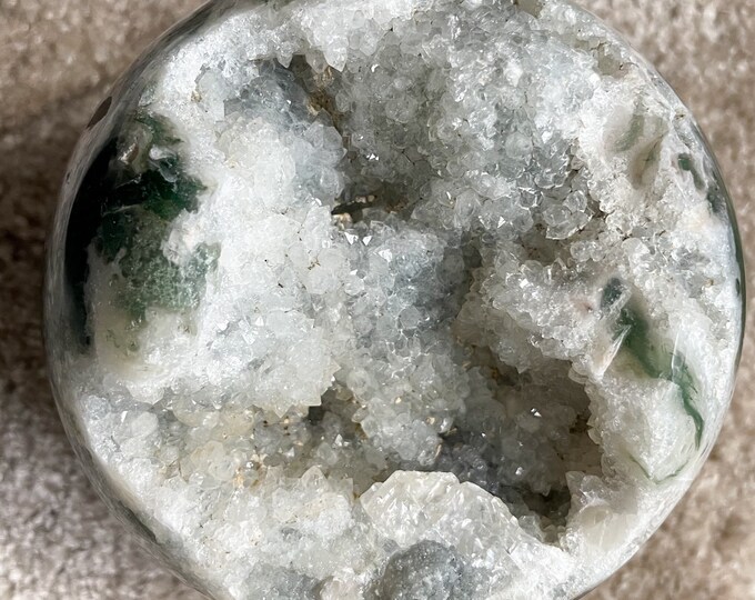 Natural Moss Agate Sphere - High Quality Druzy Healing Crystal for Home Decor and Meditation