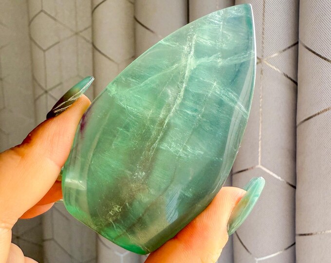 Green fluorite flame point healing crystal home decoration meditation | gift for her |gift for him |crystal gift