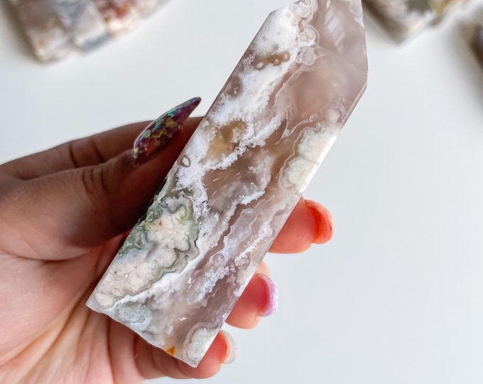 Druzy flower agate geode Crystal tower pink flower agate crystal tower healing crystal home decor