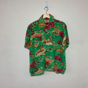 1970s Green Hawaiian Holiday Button Up Shirt
