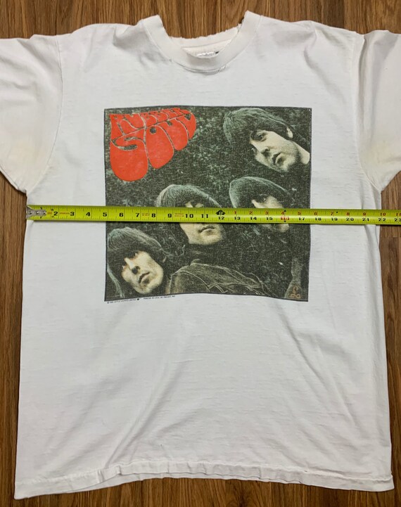 1990 The Beatles Rubber Soul Album T-Shirt - image 8