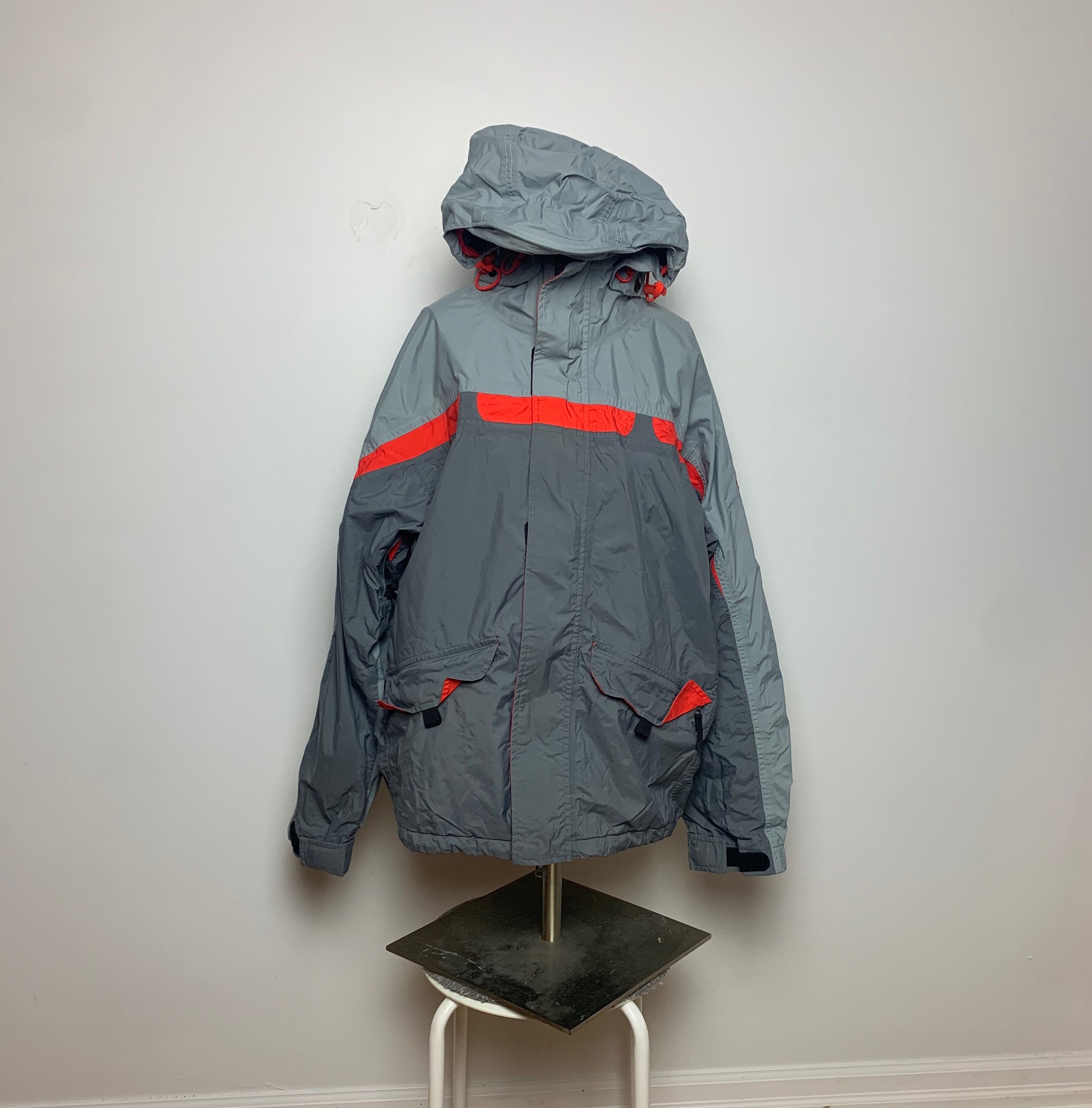 Nike acg raincoat top
