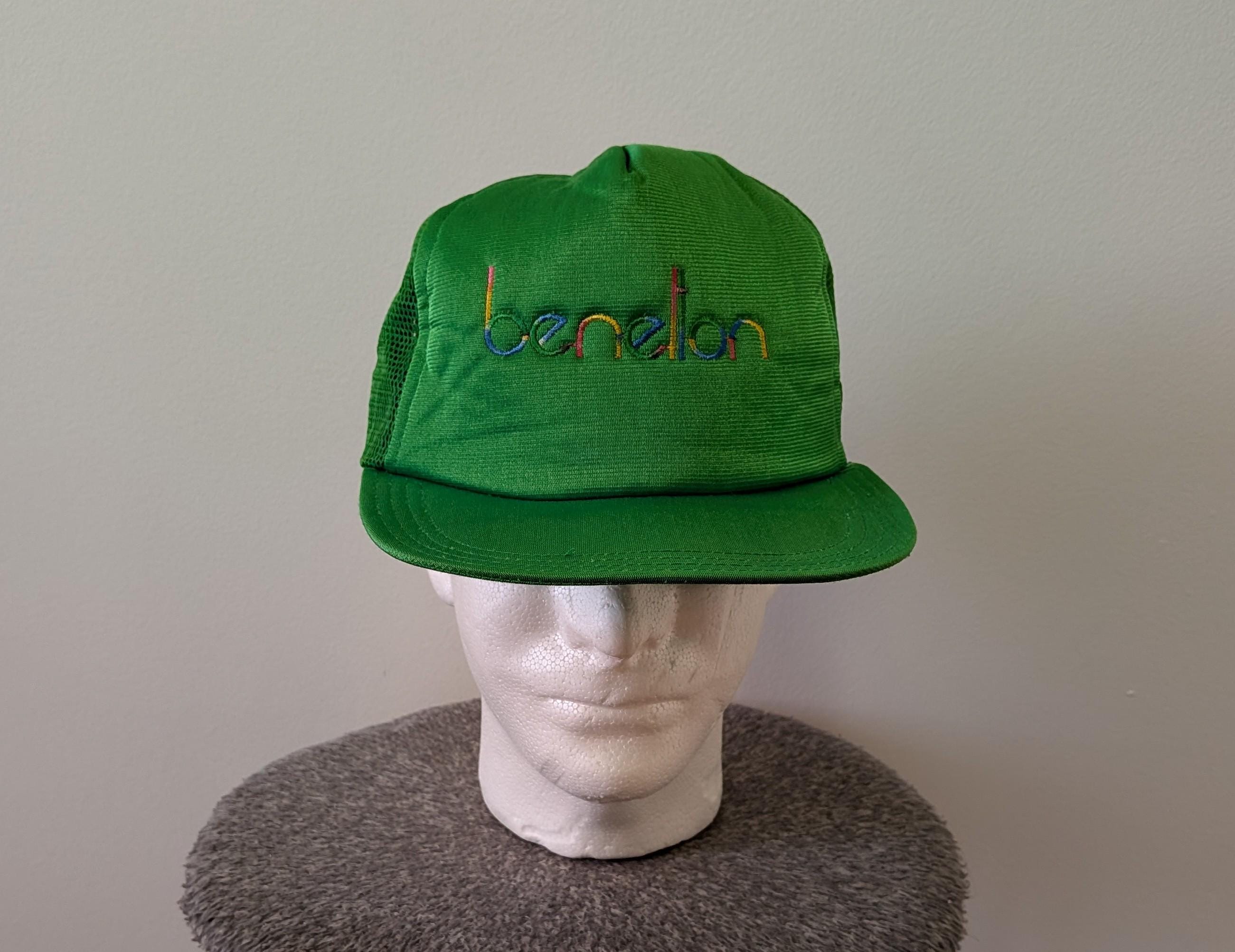 Benetton Hat - Etsy display picture 3