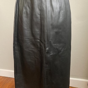 MacDouglas Paris Black Leather Midi Skirt, Size 2