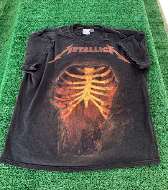 Vintage 90s Metallica Ribs Cage concert T-shirt XL
