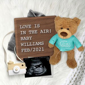 VALENTINE Bebé, Anuncio de Embarazo Digital, Personalizado Febrero Bebé Revelar Idea, Due FEB, Imagen para las Redes Sociales. Es un niño.