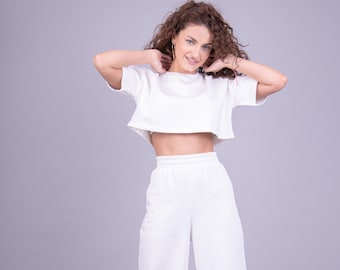 Crop Sweater/White Crop Top/Fancy Crop Top/Crop Top Sweater/Fashionable Women's Top/White Woman Top/White T-Shirt/Oversized Blouse/AE150