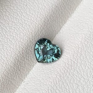 Natural Teal Sapphire • Unheated Sapphire Heart Shape 6.1x5.6x3.6 mm 0.93 ct Sapphire Ring/Pendant Jewelry-1731 image 1