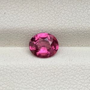 Natural Vivid Magenta Pink Garnet Oval Cut .95 ct - 6.7x5.65x3.3 mm - Garnet Jewelry - 1810