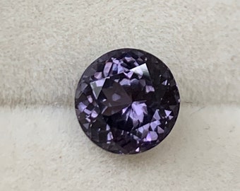 Espinela violeta oscura natural de talla redonda, 1,79 ct, 7,3 x 7,3 x 4,7 mm - Anillo de espinela - Joyería a medida - 1304