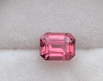 2,32 Ct atemberaubender natürlicher rosa Turmalin Smaragdschliff 8,7 x 6,9 x 5,25 mm - Ausgezeichneter Glanz - Feiner Schmuck - Turmalinring - 1496