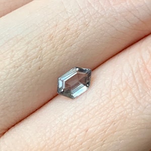 Natural Spinel - Bright Grey Spinel Shield Cut • 0.58ct • 7.1 x 4 x 2.3 mm - Spinel jewelry 1674