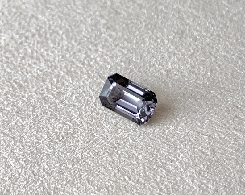 Natural Spinel - Gorgeous Metallic Gray Spinel 2.88 CT - Elongated Emerald Cut - 10.2x6.4x4.9 mm - Bespoke Jewelry/Fine Jewelry - 1273 image 1