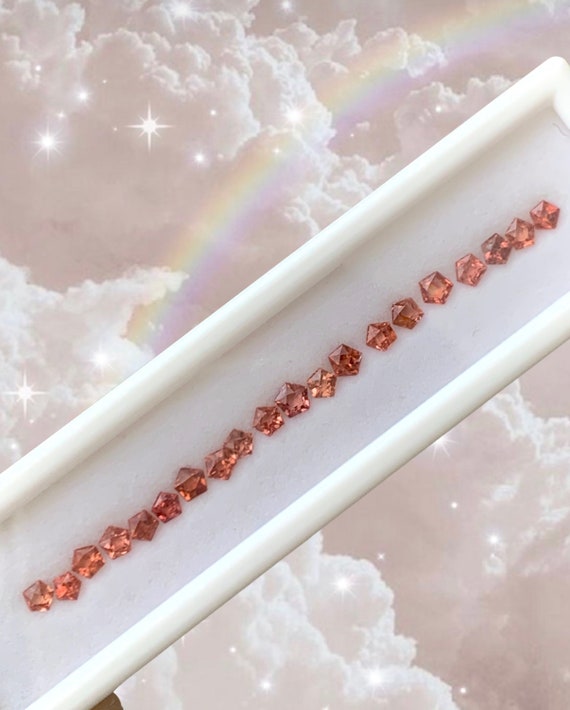 Bright & Vivid Orange Spinel Pentagon Bracelet Set • Natural Spinel Jewelry Design Box 4.55 ct  • Minimal Jewelry • Setting Stone KZ1929