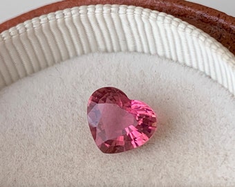 Natural Tourmaline - Hot Pink Tourmaline 1.54 CT 7.2x8.4x4.2 mm - Heart Shape / Tourmaline Jewelry 1948