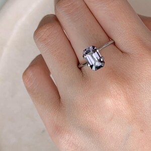 Natural Spinel - Gorgeous Metallic Gray Spinel 2.88 CT - Elongated Emerald Cut - 10.2x6.4x4.9 mm - Bespoke Jewelry/Fine Jewelry - 1273 image 3