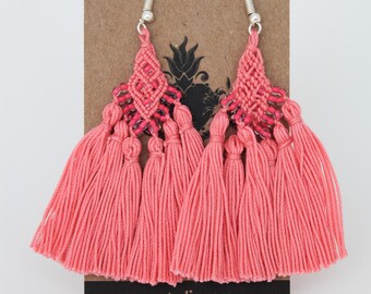 Wind Macrame Earrings – Handmade Jewelry from Magical Cuetzalan