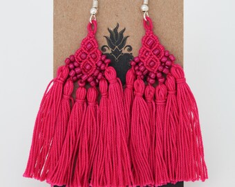 Wind Macrame Earrings – Handmade Jewelry from Magical Cuetzalan