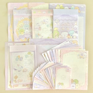 Paquete de muestra de hojas de notas y cartas con el amuleto de conejo misterioso Sumikko Gurashi de San-X de febrero de 2024.