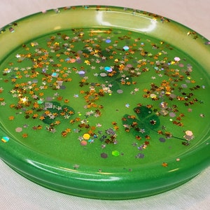 Lucky four-leaf clover trinket/keepsake dish -- jewelry, earrings, necklace, rings