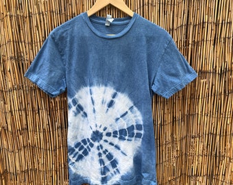 Sz. Medium Hand Dyed Shibori Natural Dye Indigo T-Shirt! Tie Dye Radiant Ripple Design!  size Medium