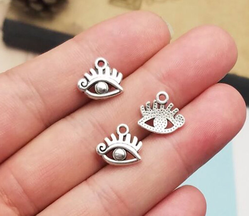 50pcslot Beautiful Eyes Charms Eyelash Eye Pendant Jewelry Making DIY Handmade Craft Findings Accessories 12x11mm