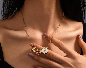 Personalised Nameplate with Enameled Daisy Necklace, Women's Monogram Necklace, Custom Name Pendant Necklace, Birthday Gift