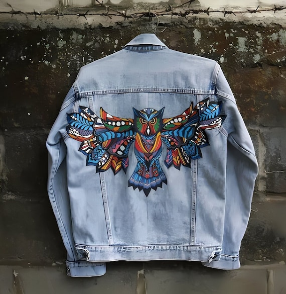 Kleurrijke uilkunst op maat gemaakte jas straat esthetische kunst graffiti kleding streetstyle ideeen Etsy Nederland