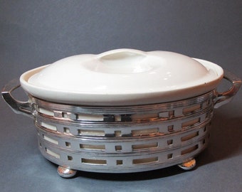 Guernsey Cooking Ware, white saucepan and metal stand (EPBN), England circa 1920