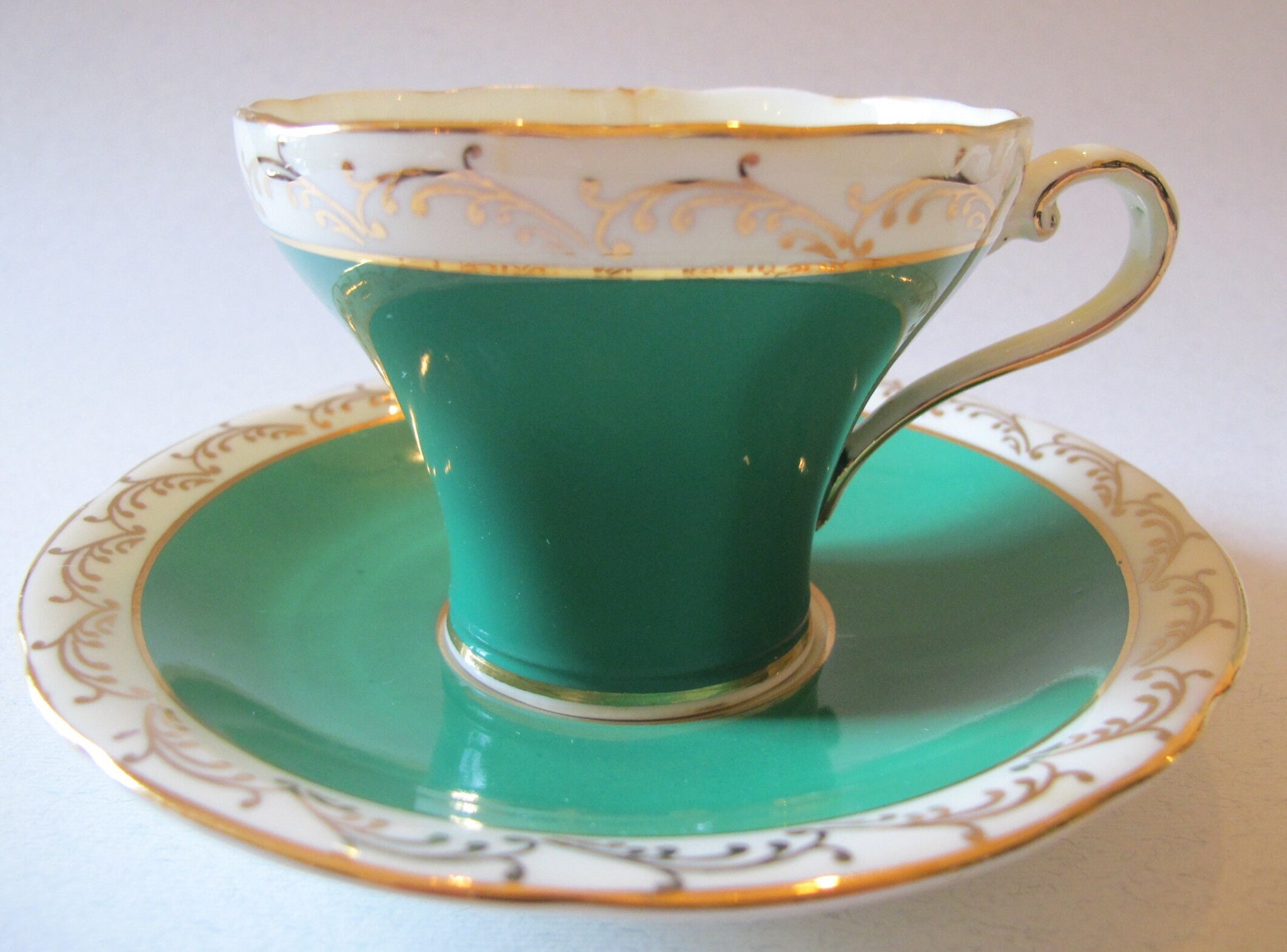 Vintage tea Cup, Tea Cup Aynsley Corset shape tea cup Morning Glory in