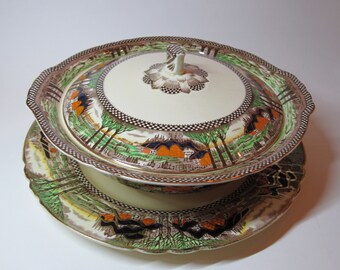 Myott Son & Co, England&#39;s Contryside, Fine porcelain Art Deco serving dish with lid and plate, England, 1930