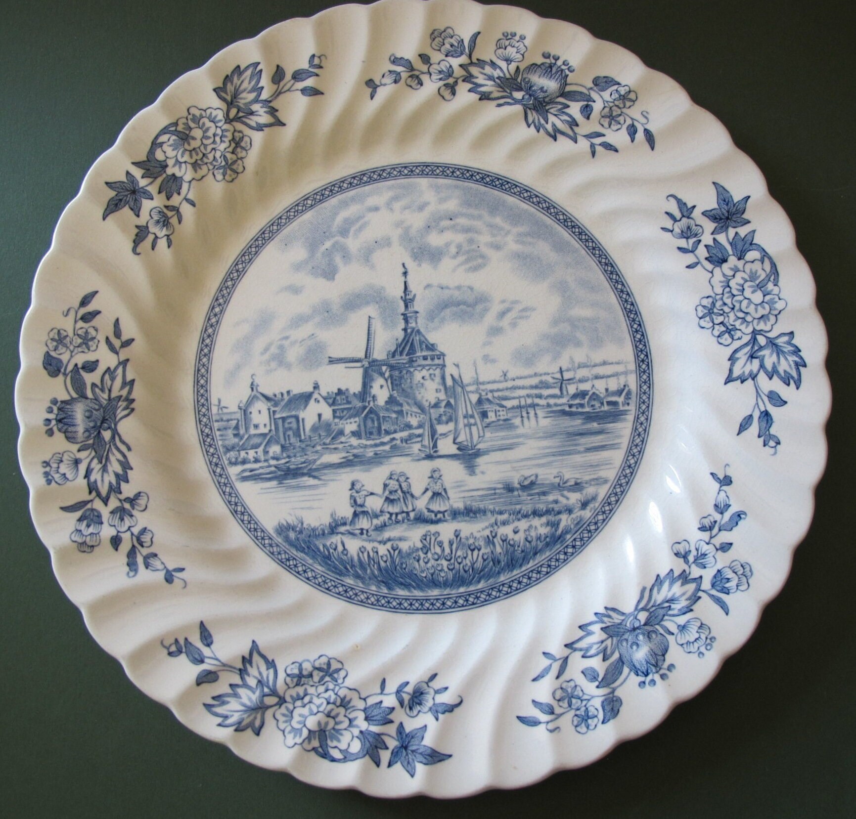 Vintage Johnson Brothers Fine English Tableware Made In Staffordshire