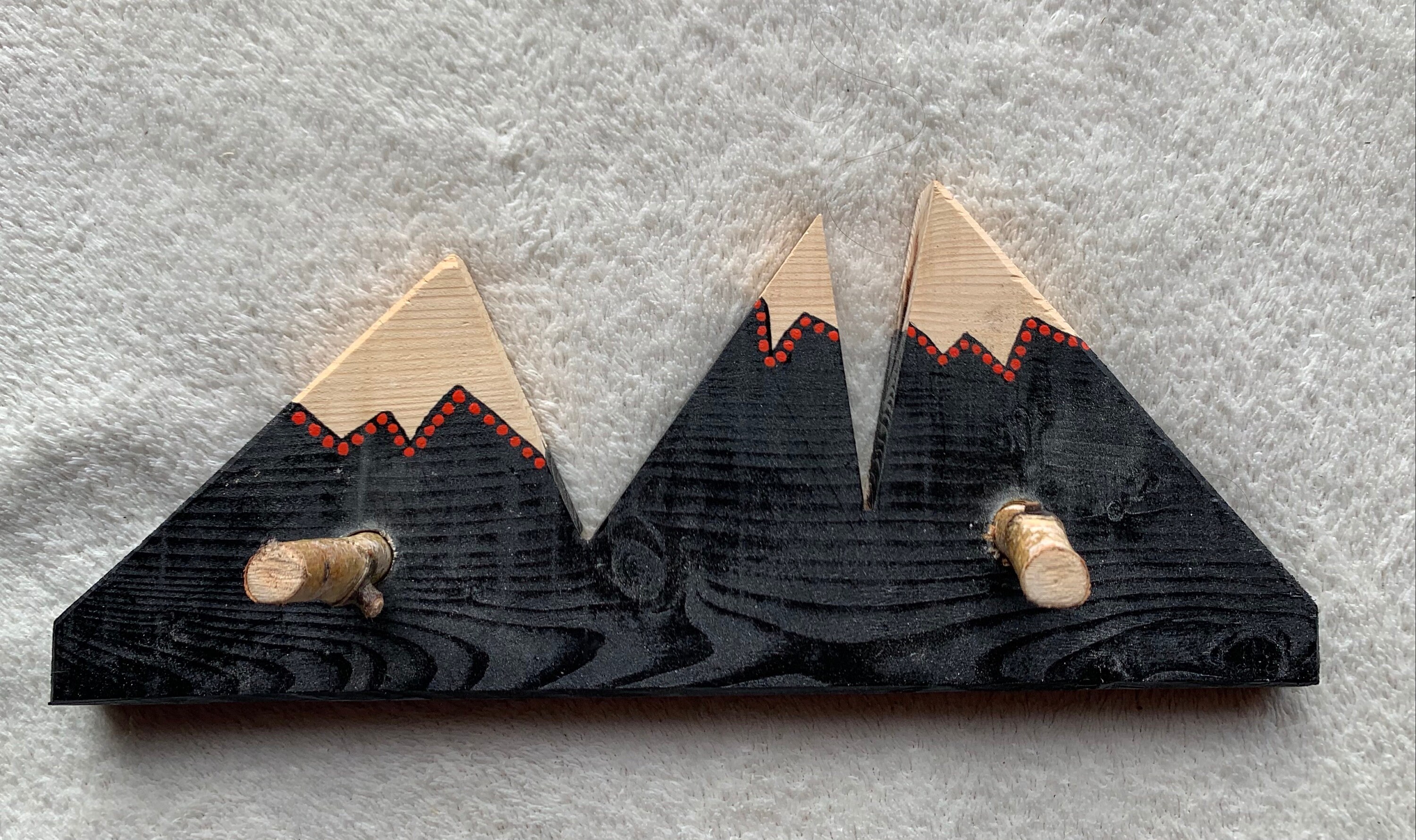 Porte Manteau en Bois, Montagne // Wooden Mountain Coat Hanger