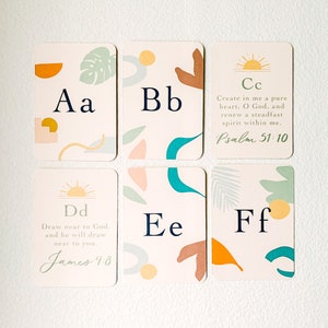 Cartões com as Escrituras do alfabeto | Cartões de memorização da Bíblia, chá de bebê, decoração de quarto infantil, letras de caligrafia, boho moderno, lembrança de família