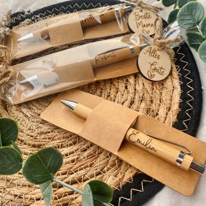 Kugelschreiber aus Holz personalisiert für jeden Anlass perfektes Geschenk zum Geburtstag oder an Weihnachten mit Geschenkverpackung Bild 1
