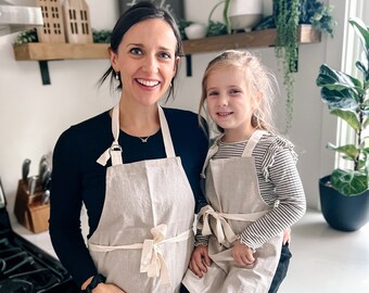 Handmade Apron / Adult Apron / Child Apron / Toddler Apron / Lightweight Cotton / Pocket Apron / Adjustable /  Unisex / Personalized