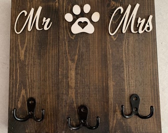 New Home, Wedding Gift for a Couple, Family key holder, Custom Mr Mrs Dog Key Holder, Stained Wood Entryway Key holder