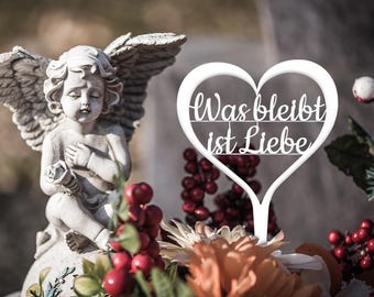 Grabstecker Grabschmuck Metall weiß pulverbeschichtet Friedhof Grabdeko Trauer Spruch HERZ "Was bleibt ist Liebe"