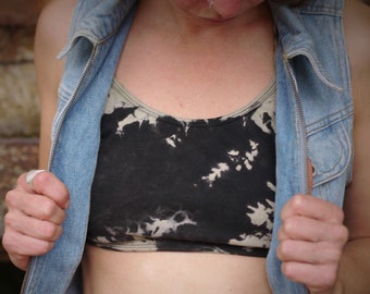 Bratop KISHO black&white, bustier, bralette, yoga bra, batik, tie-dye