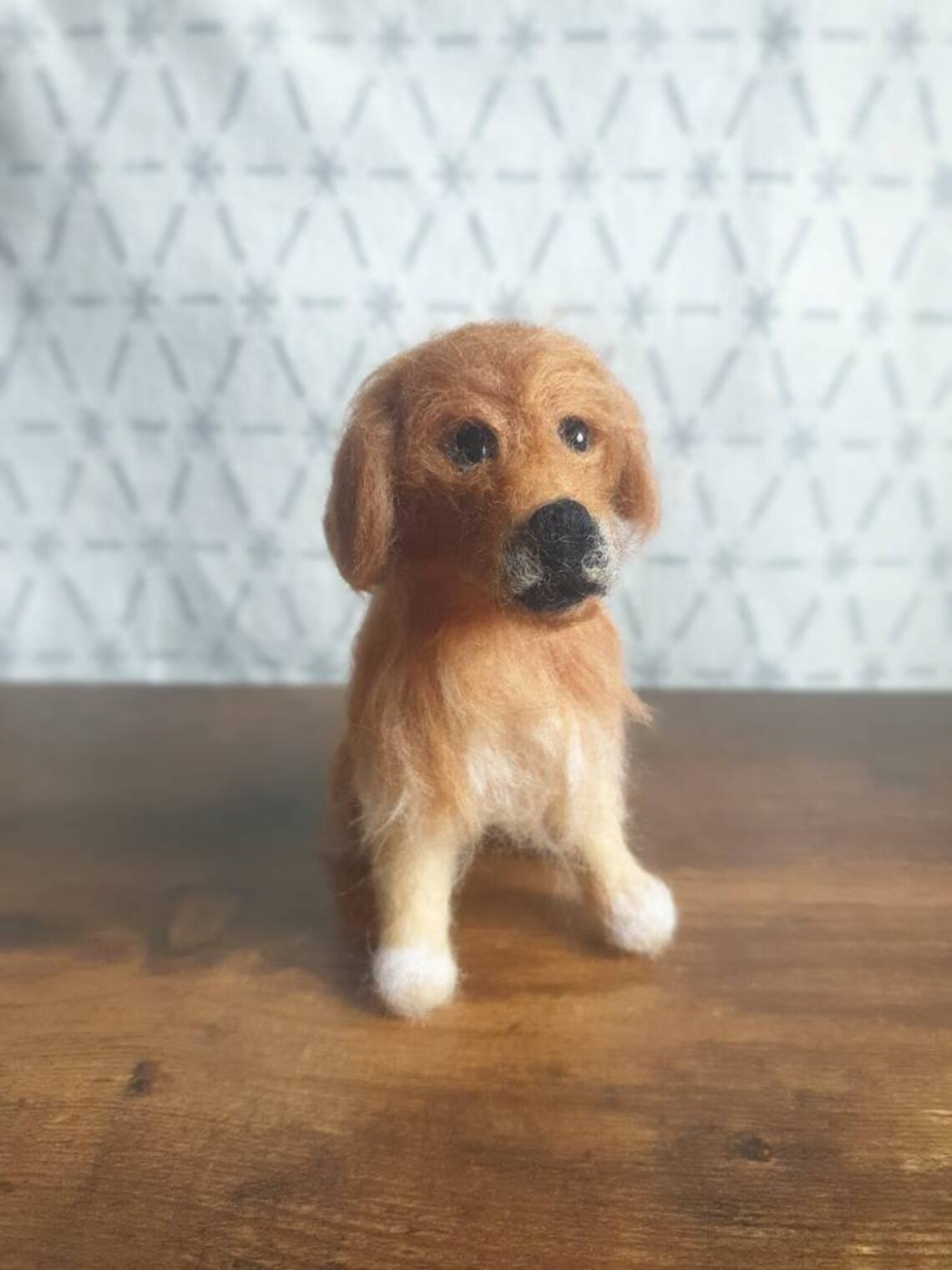 Needle Felted Golden Retriever / handmade / Felt Dog / Cute / Etsy