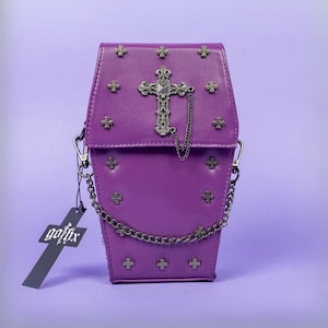 GOTHX Lila Vegan Gothic Kreuz Sarg Kette Tasche - Gothic Geschenk - Mini Tasche - Emo Grunge