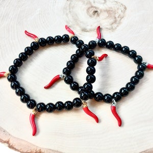 Red Horn Gemstone Bracelet, Italian Cornicello Charm Bracelet, Evil Eye Protection, Luck, Black Onyx Bead, Red Chili Pepper, European Design