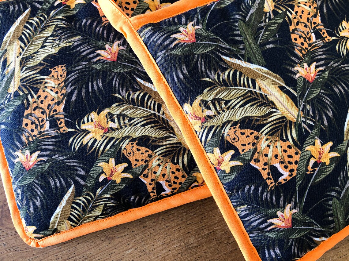 Leopard Pot Holder Kitchen Decor Kitchen Supplies Etsy