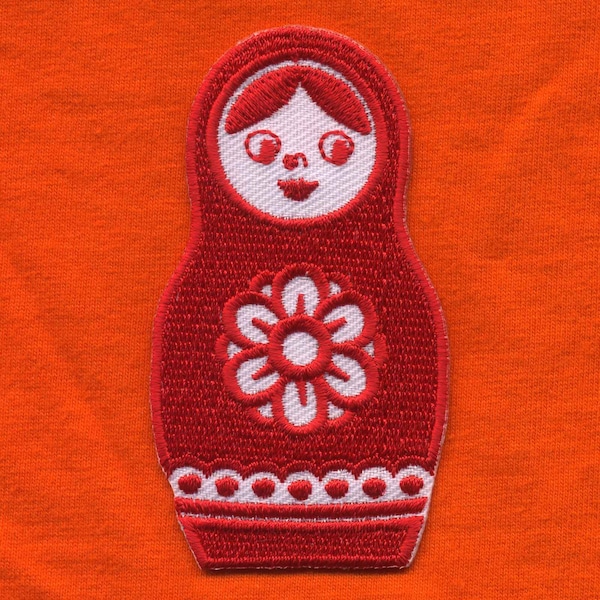 Patch - Matriochka - figure rouge - patch