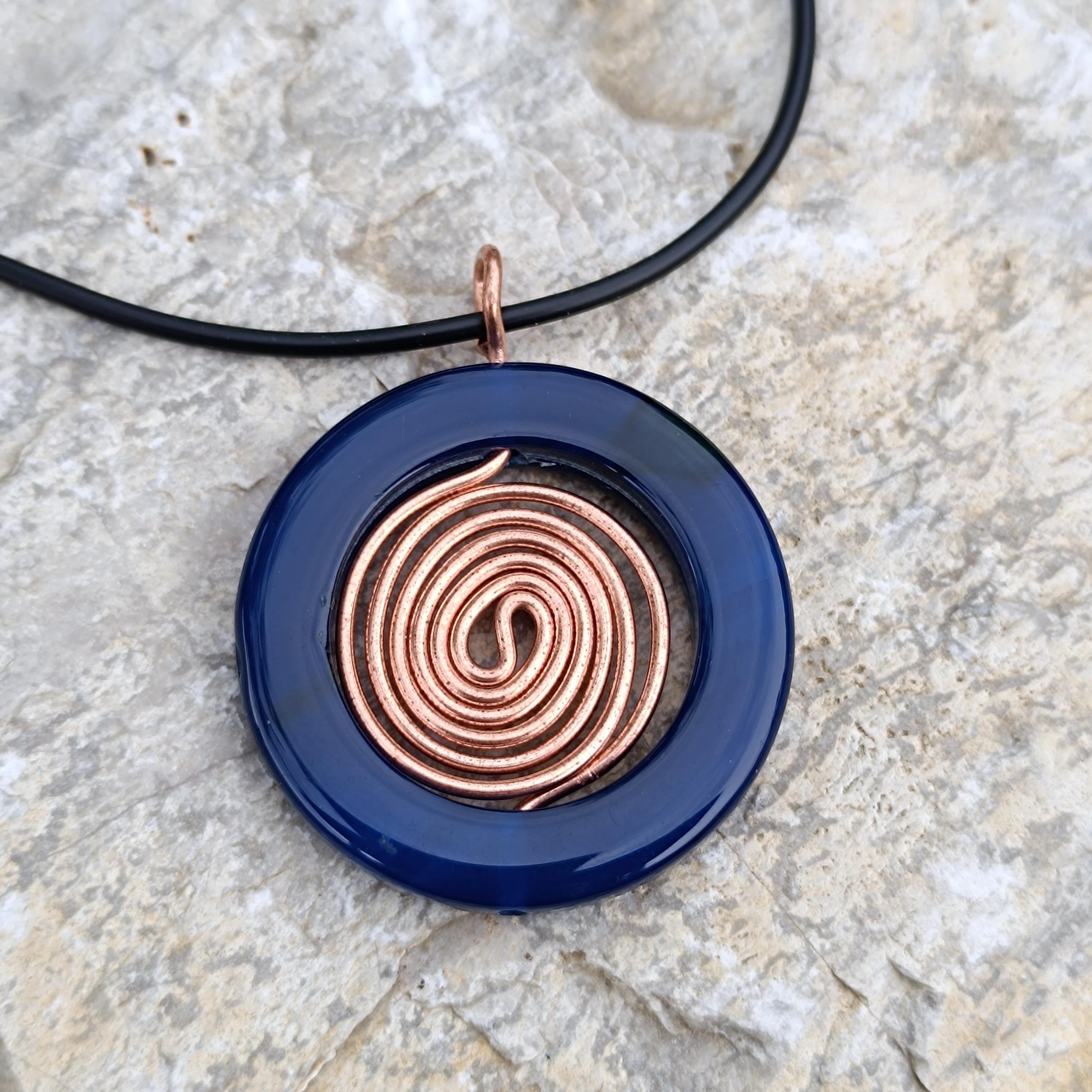 Copper Coil Spirals Energy Amplifier Agate Crystal 4 Cm 1.6