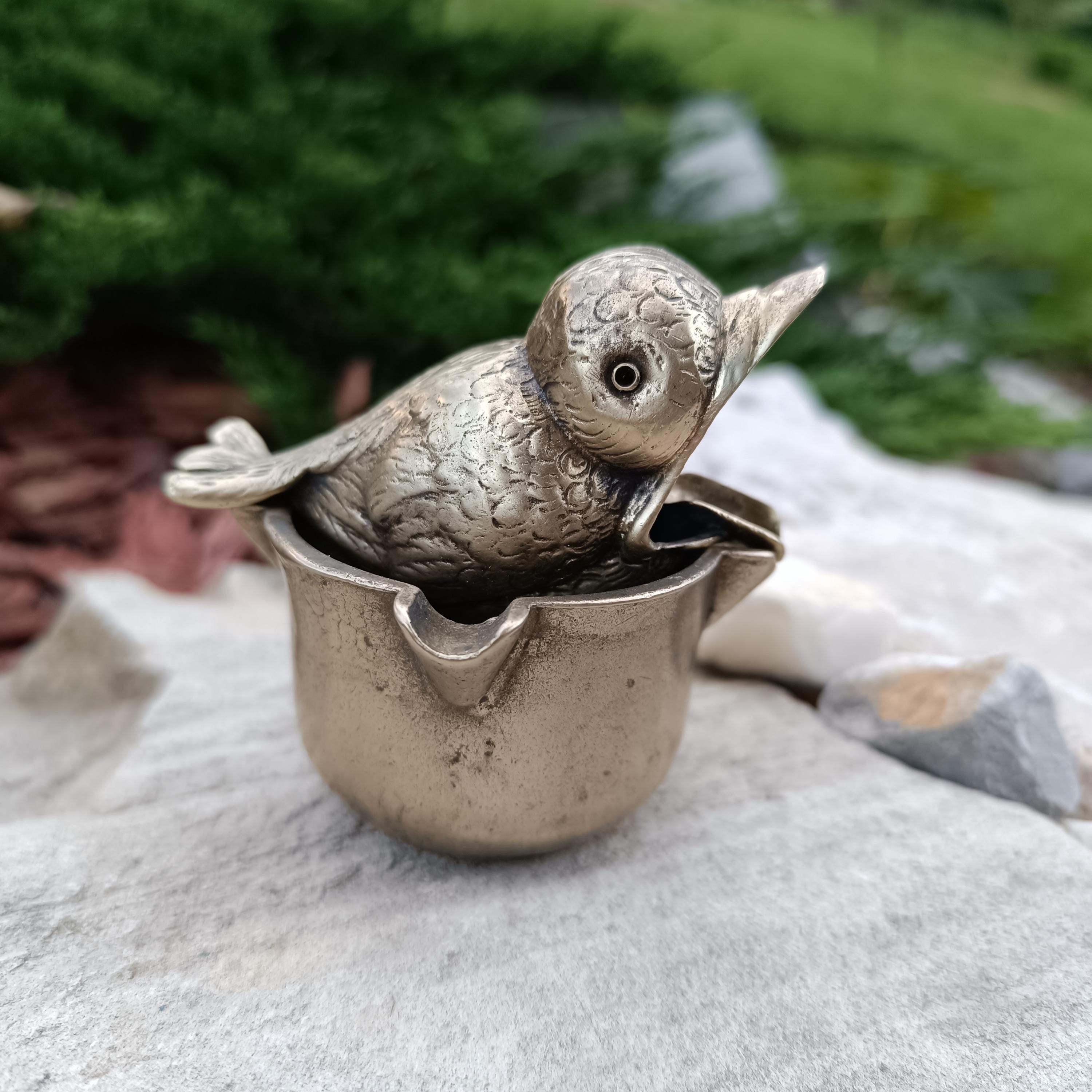 イタリア製「Vetri di Nennella」の灰皿 Vintage Italian Brass Ashtray Designed in the Shape of a Bird With