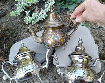 Vintage Collection Beautifully Detailed Silver Plated / Brass