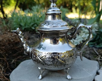 Vintage Collection Beautifully Detailed Silver Plated / Brass