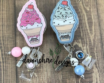 Book themed badge reel, book lover badge holder, summer book badge, mystery book badge, gift for nurse, gift for readers, romance book badge